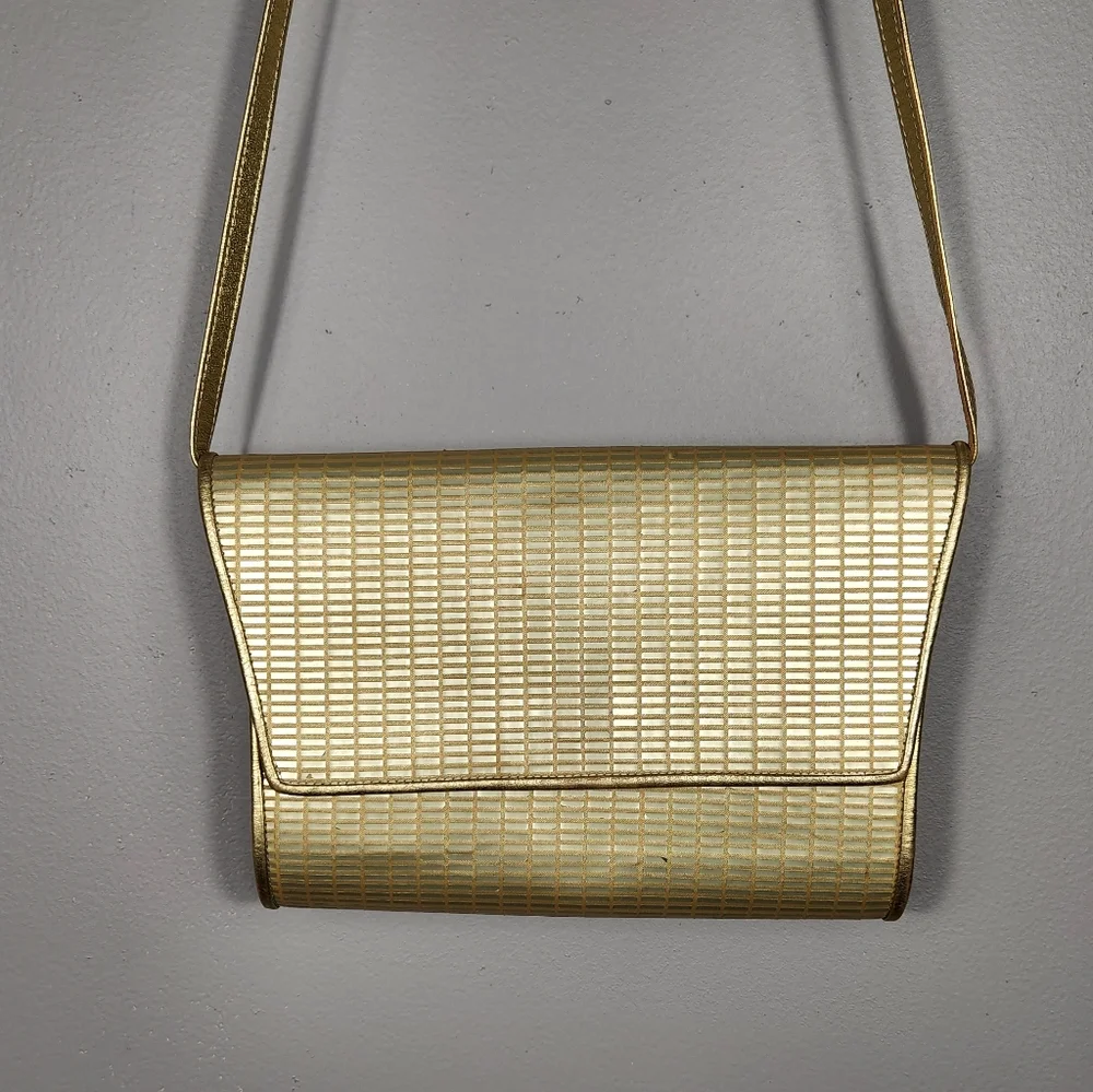Charles Jourdan  Gold Leather Clutch Bag w/ Shoulder Strap Assymetric Flaws